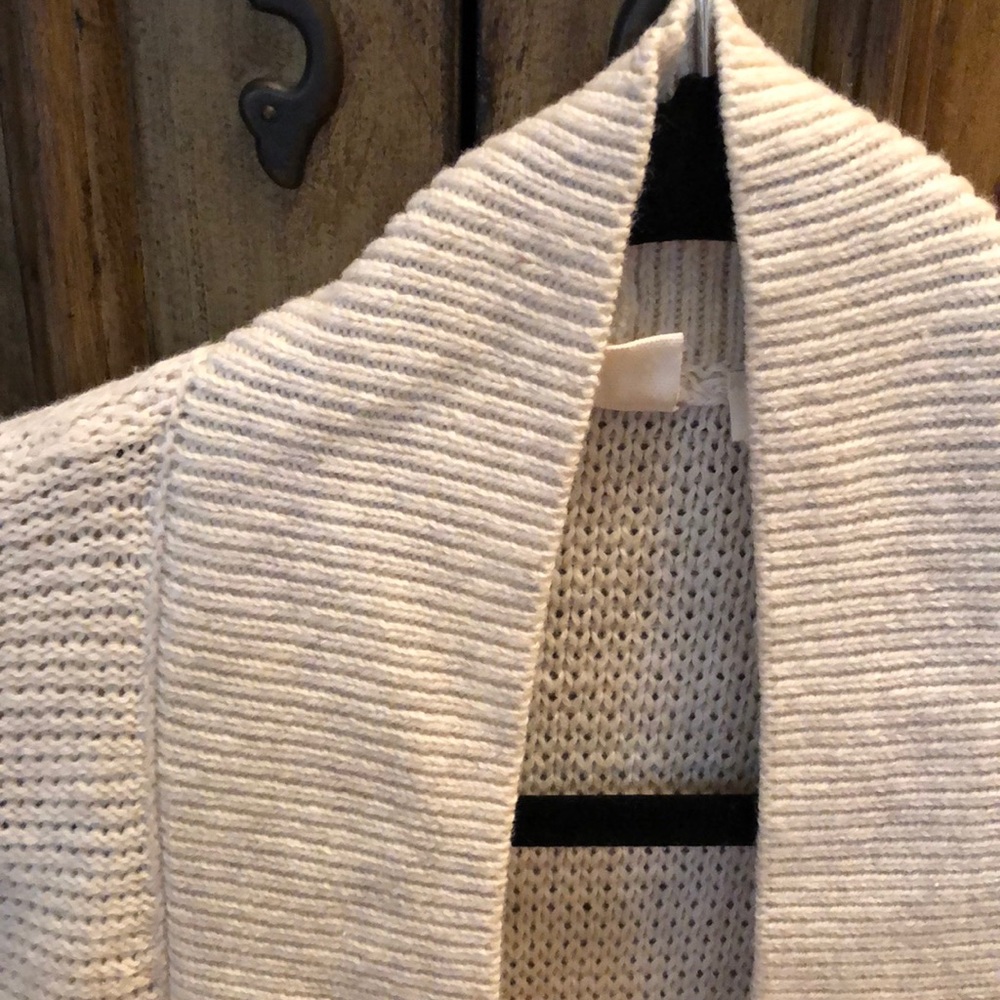 GAP cardigan - Picture 3 of 8